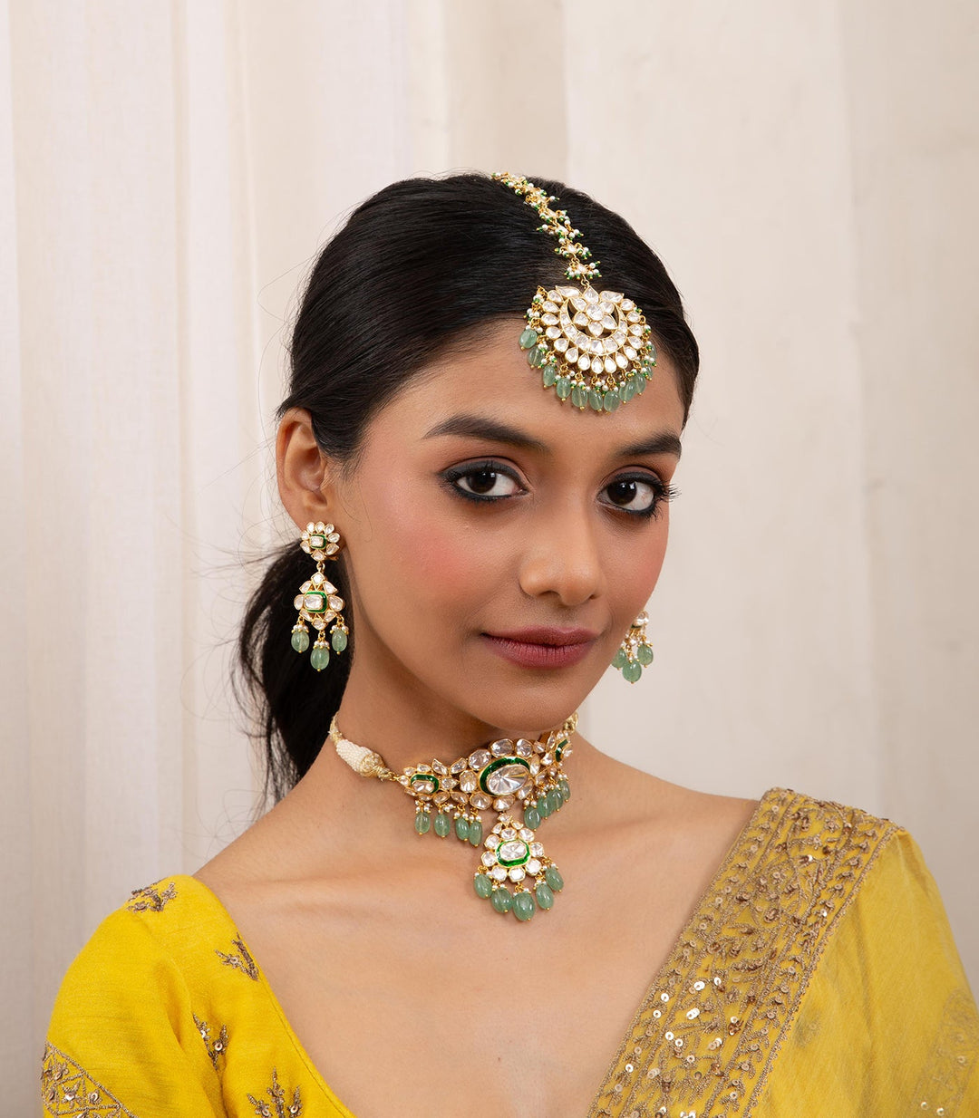 HINA MOISSANITE TIKA