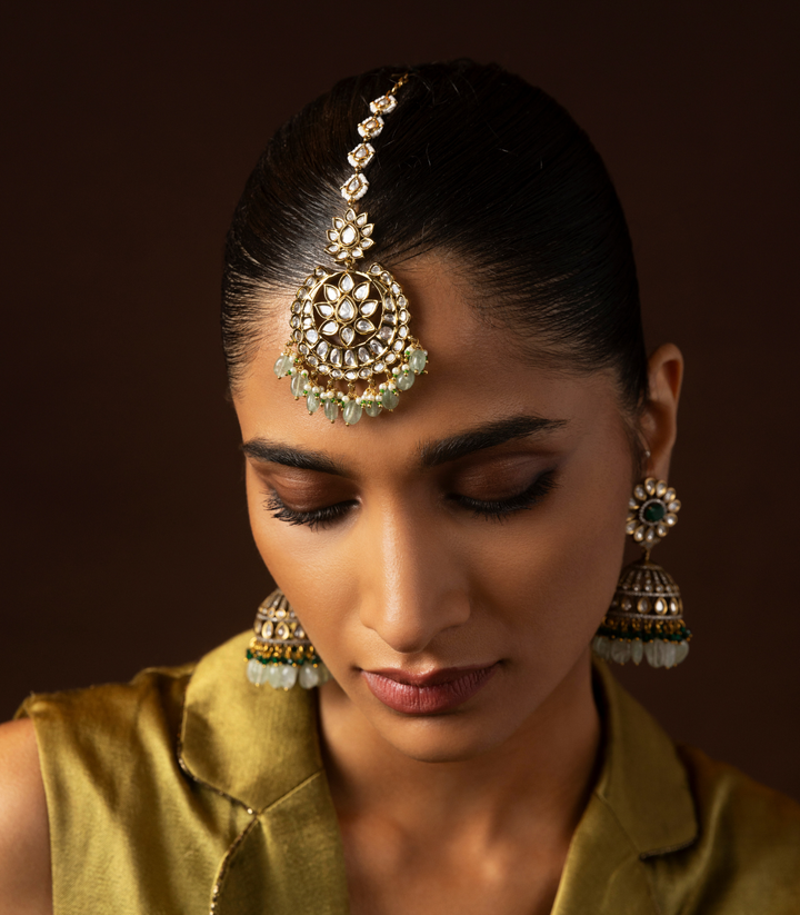 SANDHYA GREEN KUNDAN TIKA