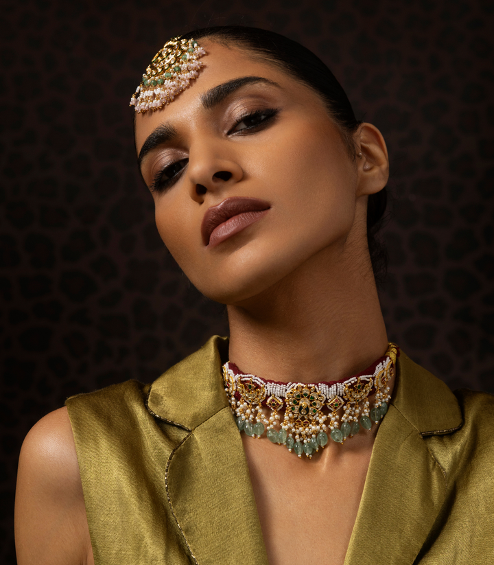 MIHIKA RED & GREEN KUNDAN CHOKER