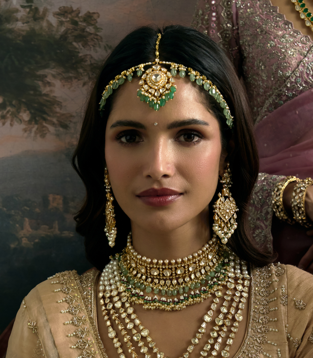 VAIDEHI GREEN MOISSANITE MATHAPATTI