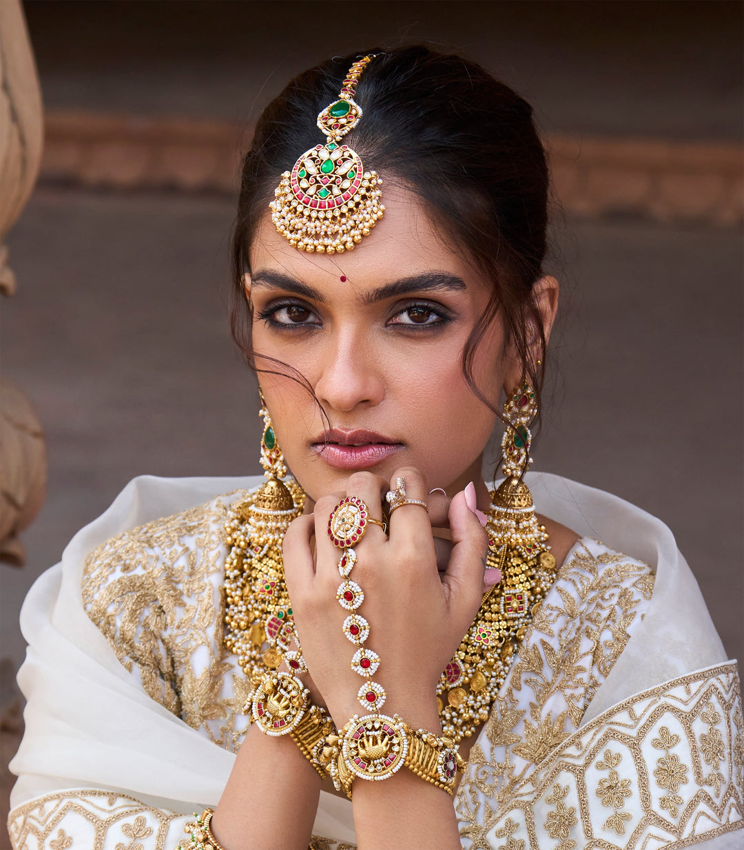 HEMAKANTI RED & GREEN  KUNDAN HATHPHOOL