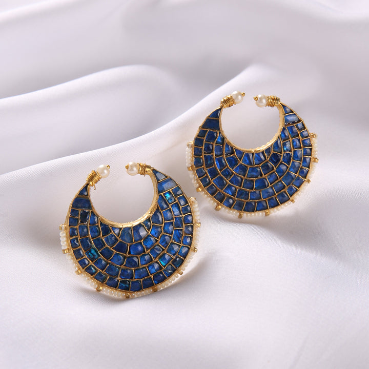 APRAJITA BLUE STUD