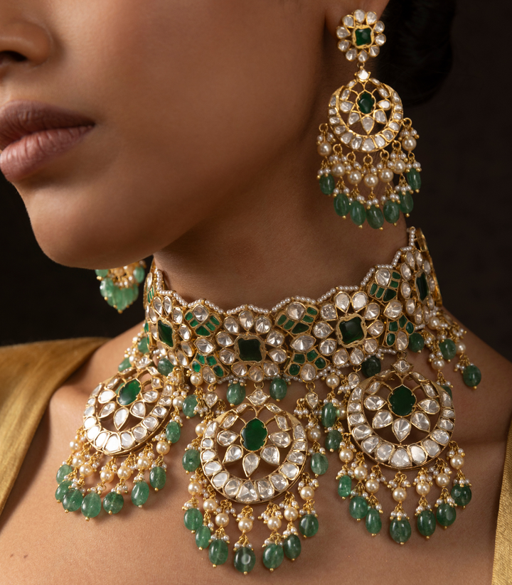 RAJSHRI GREEN MOISSANITE NECKLACE SET