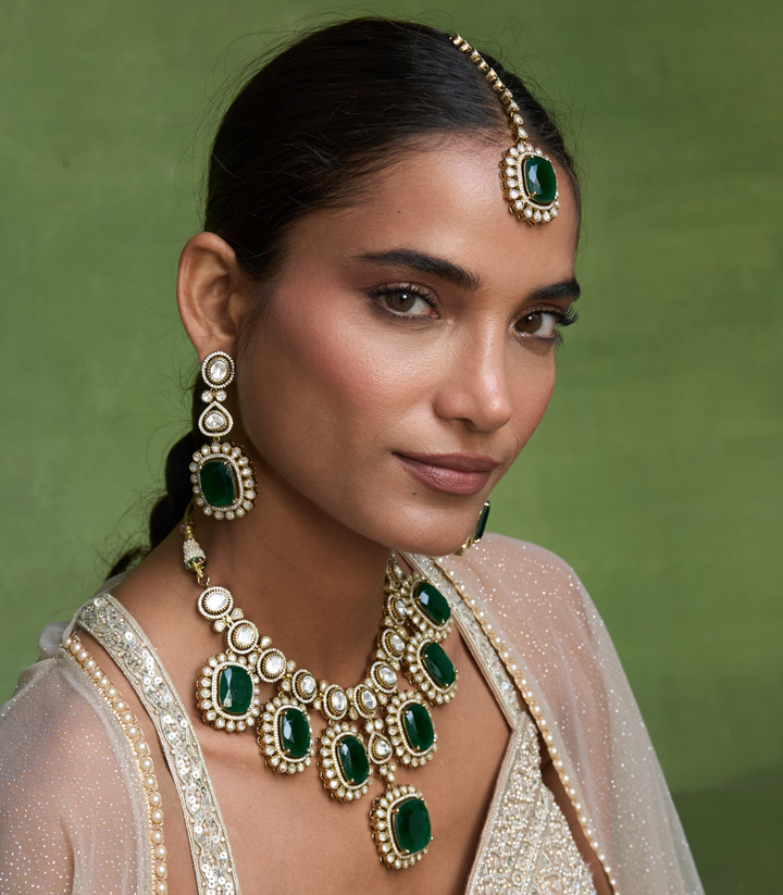 VINAYA GREEN POLKI NECKLACE SET