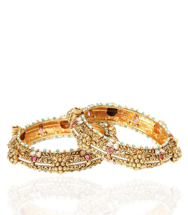 KAJAL RED & GREEN BANGLES