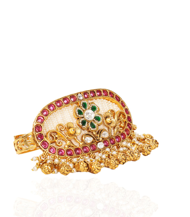 GEETIKA RED & GREEN KUNDAN RING