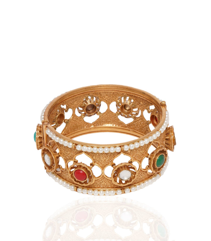 Sadhika  Navratan Bangle