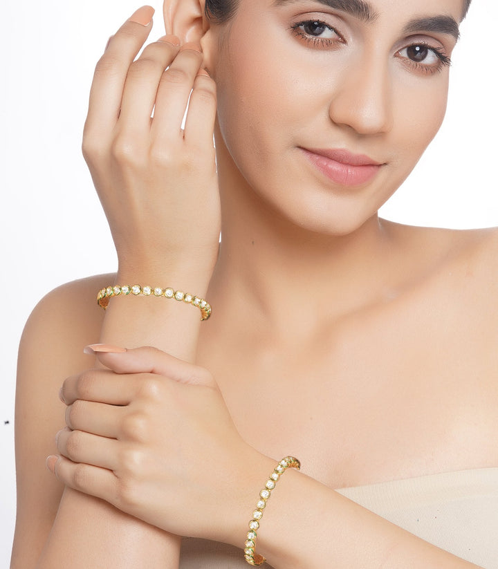 ARADHYA KUNDAN SINGLE LINE BANGLE