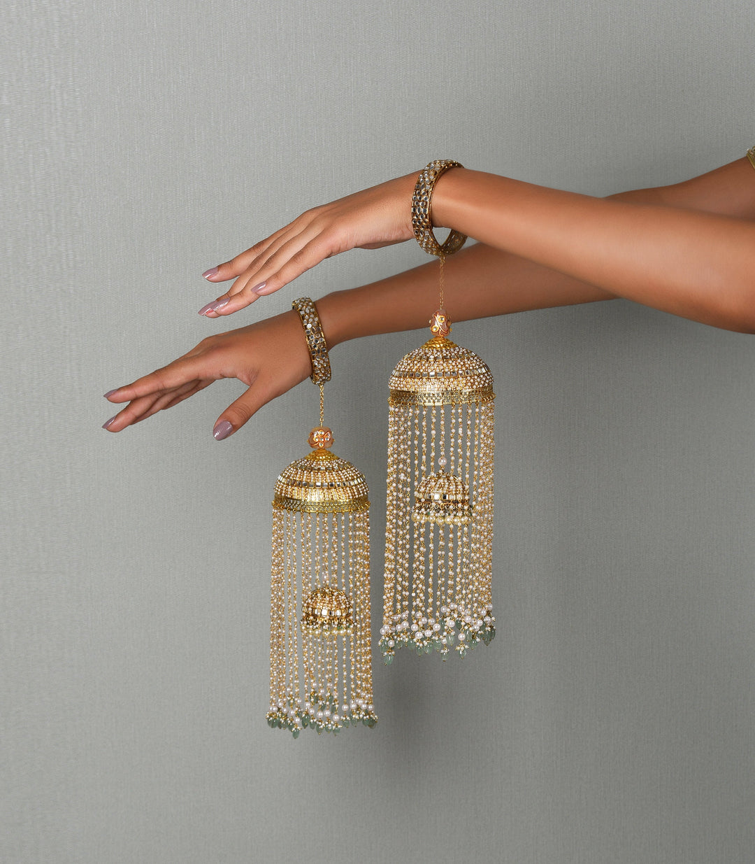 KRUTIKA GREEN & WHITE KALIRA