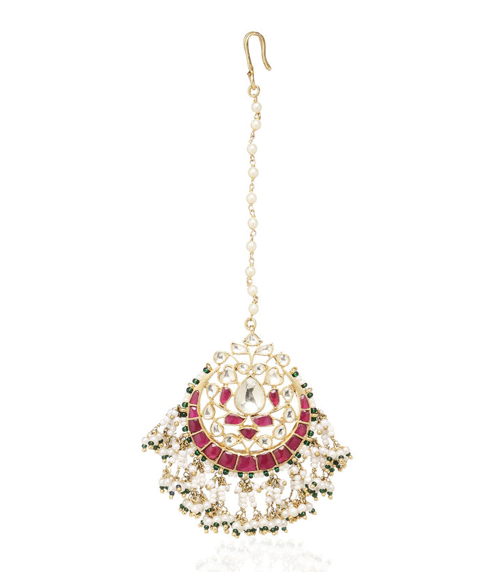 Tvarita Red Kundan Tika