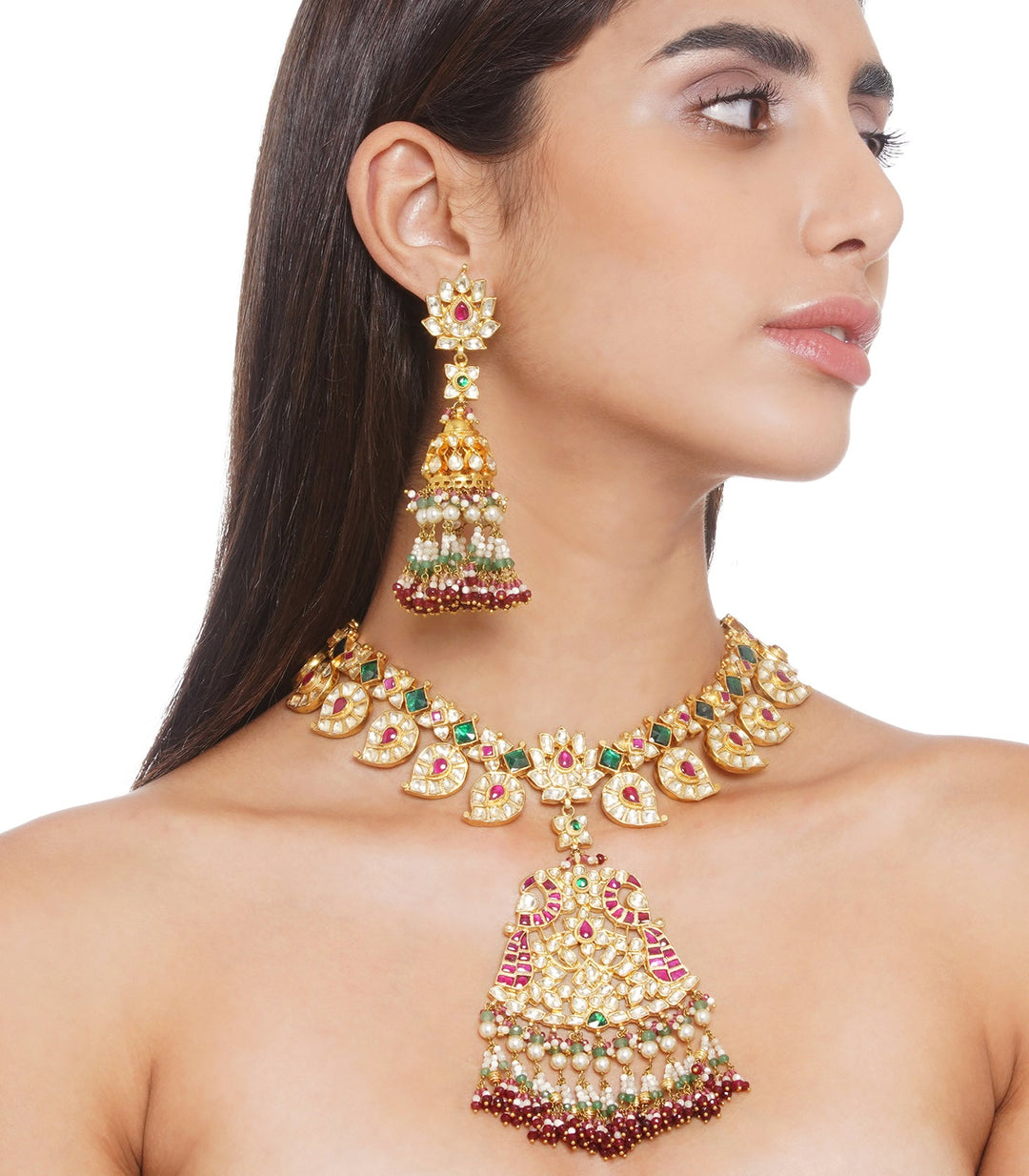 BHAVAPRITA NECKLACE SET