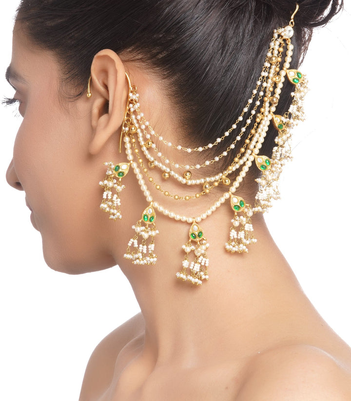 PITANILA  EARCHAIN