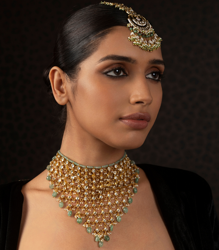 YUVANI GREEN KUNDAN CHOKER