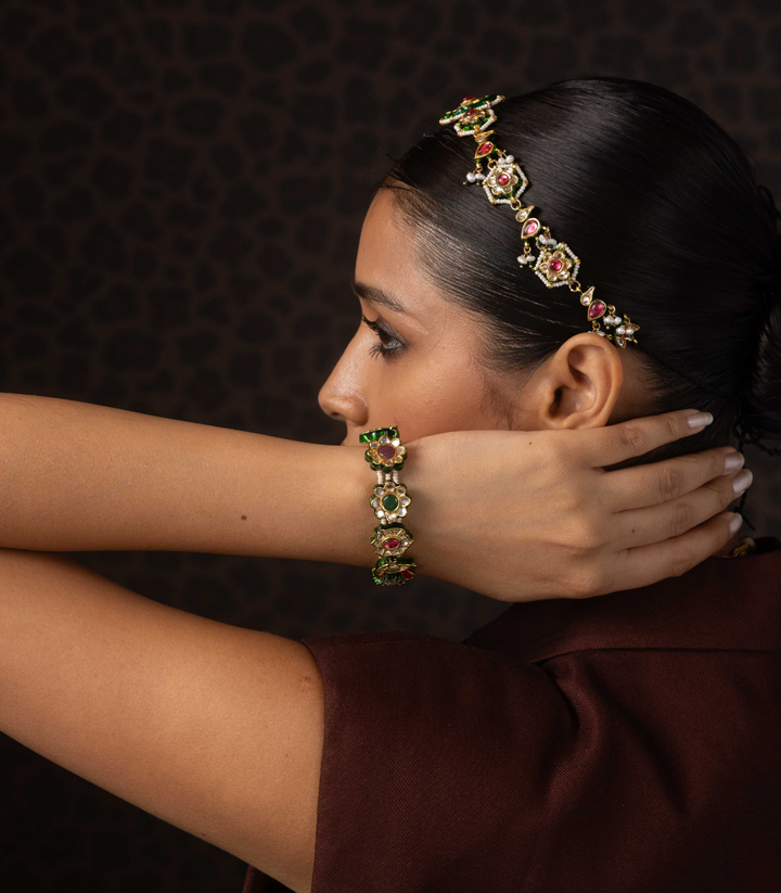 AASHI GREEN KUNDAN BRACELET