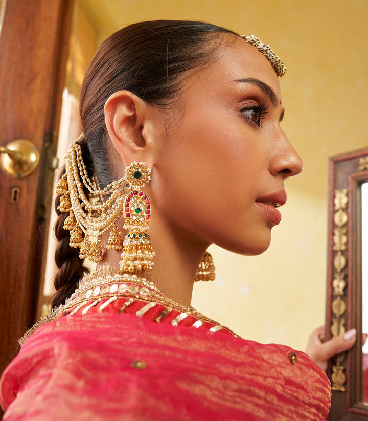 Kritika Khurana in preeti mohan