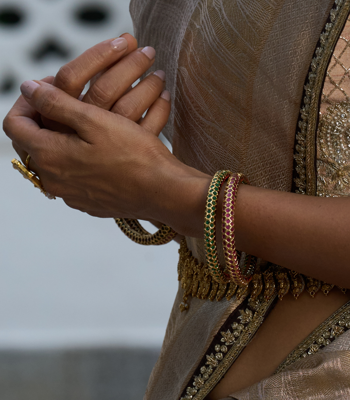 BHAVANA GREEN JADAU BANGLES