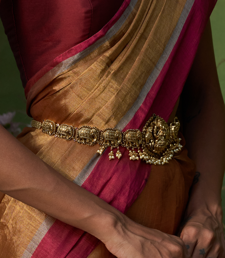 AADHYA WHITE  GOLD PLATED WAIST BELT