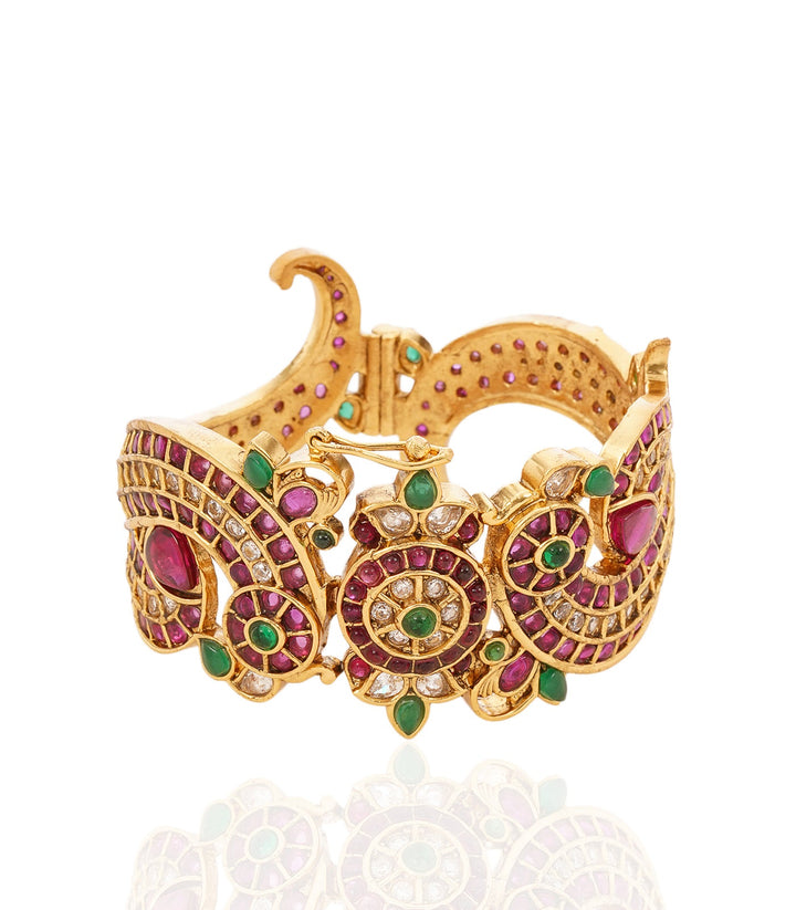 NISHA RED KUNDAN BANGLES