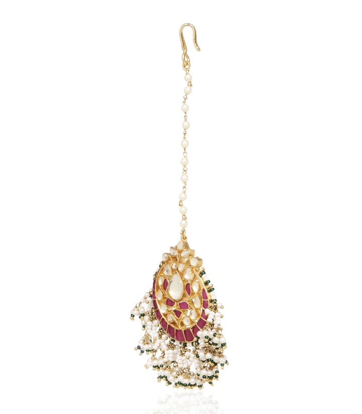 Tvarita Red Kundan Tika