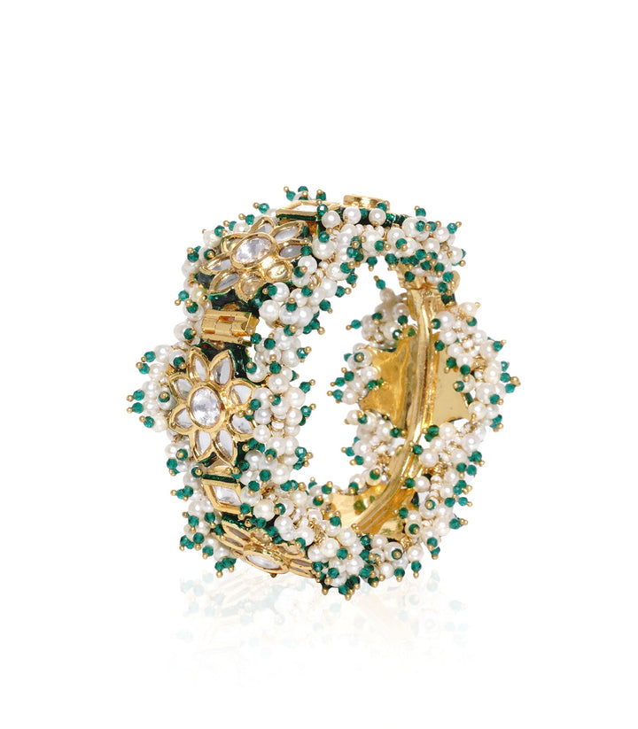 VISHNUPRIYA GOLD PLATED WHITE & GREEN KUNDAN BANGLE