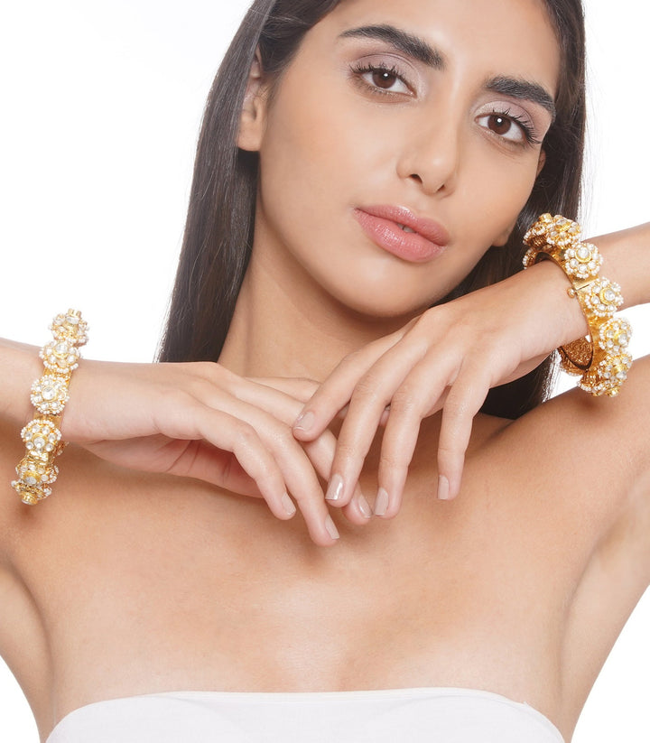PREET GOLD PLATED KUNDAN FLOWER PACHELI BANGLE