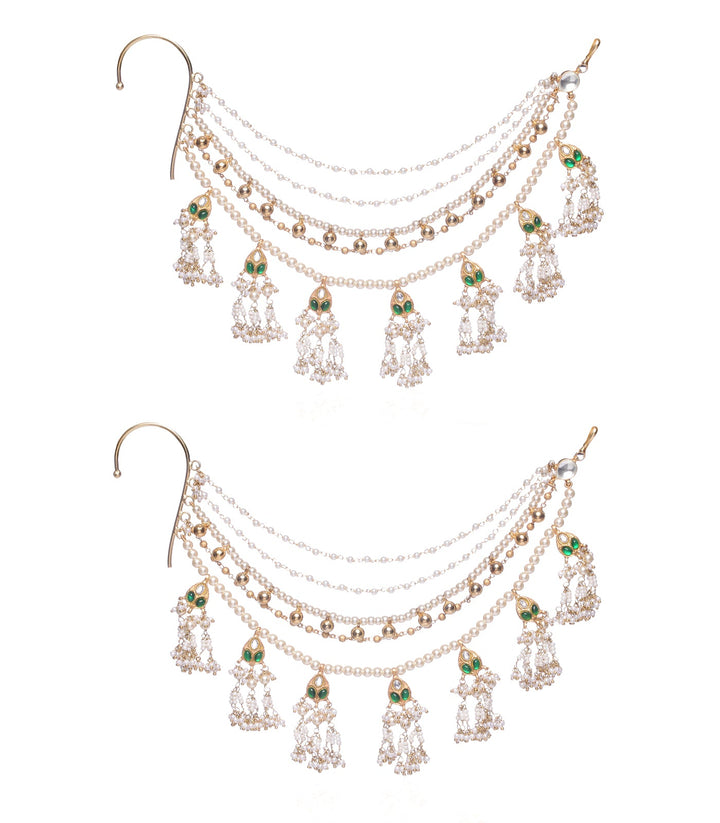 PITANILA  EARCHAIN