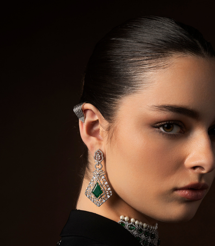 CLAIRE GREEN ZIRCON STATEMENT EARRING