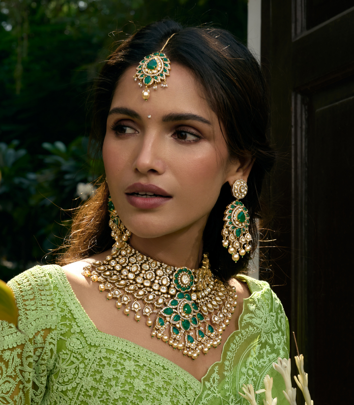 AWIADIA GREEN ZIRCON NECKLACE SET