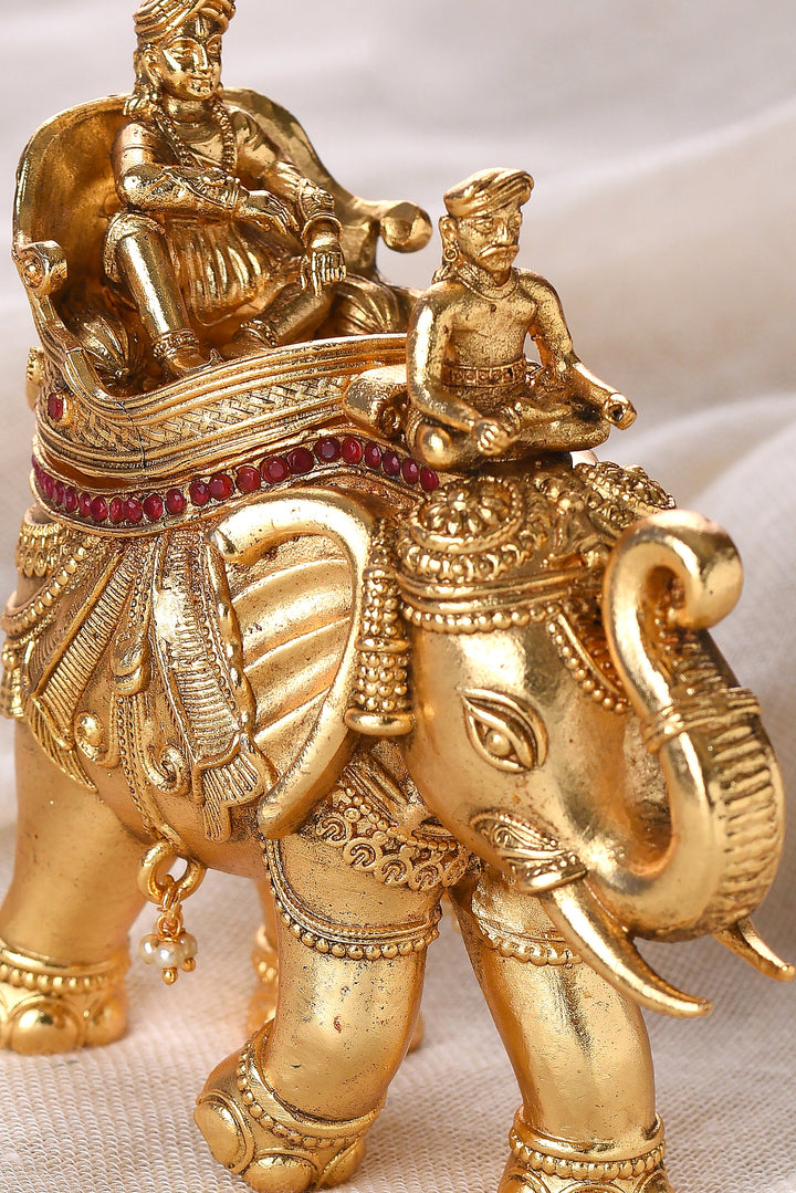 GOLD PLATED ELEPHANT SINDOOR BOX