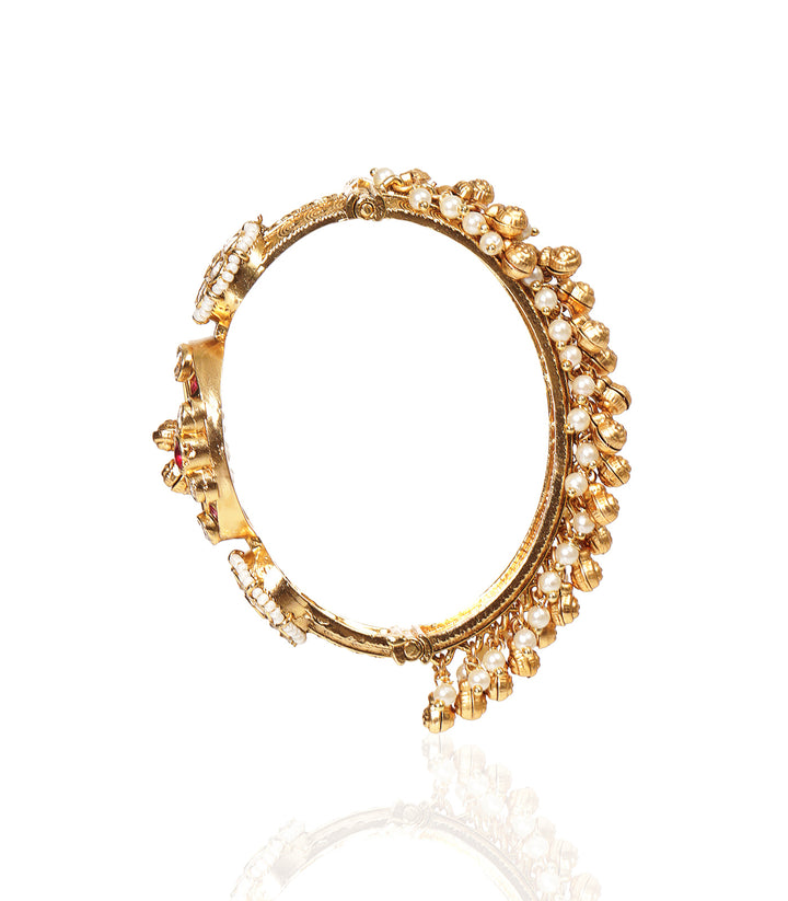 SAMIKA RED & GREEN KUNDAN BANGLES
