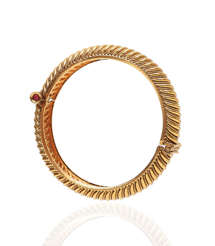SIMRAN GOLD PLATED BANGLES