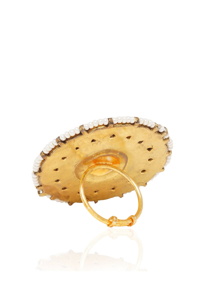 Sarika Kundan Ring
