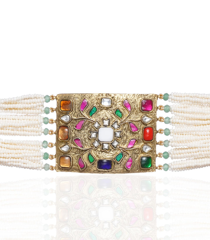 MENKA NAVRATAN CHOKER