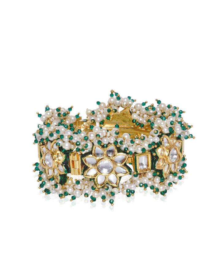 VISHNUPRIYA GOLD PLATED WHITE & GREEN KUNDAN BANGLE