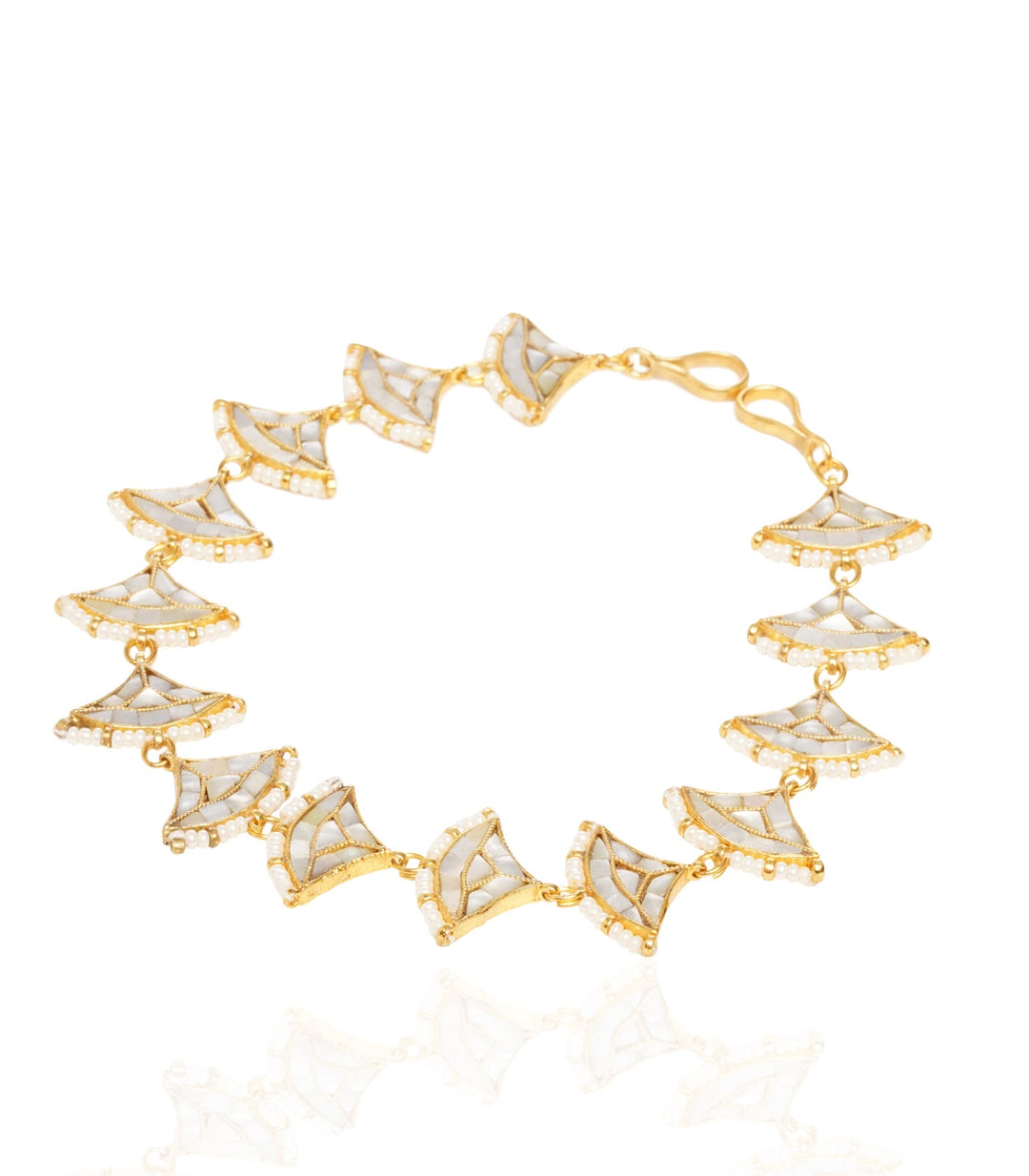 GOLD PLATED MOTHER OF PEARLS HAIRBAND