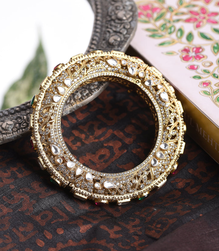 SADHIKA RED & GREEN POLKI BANGLE