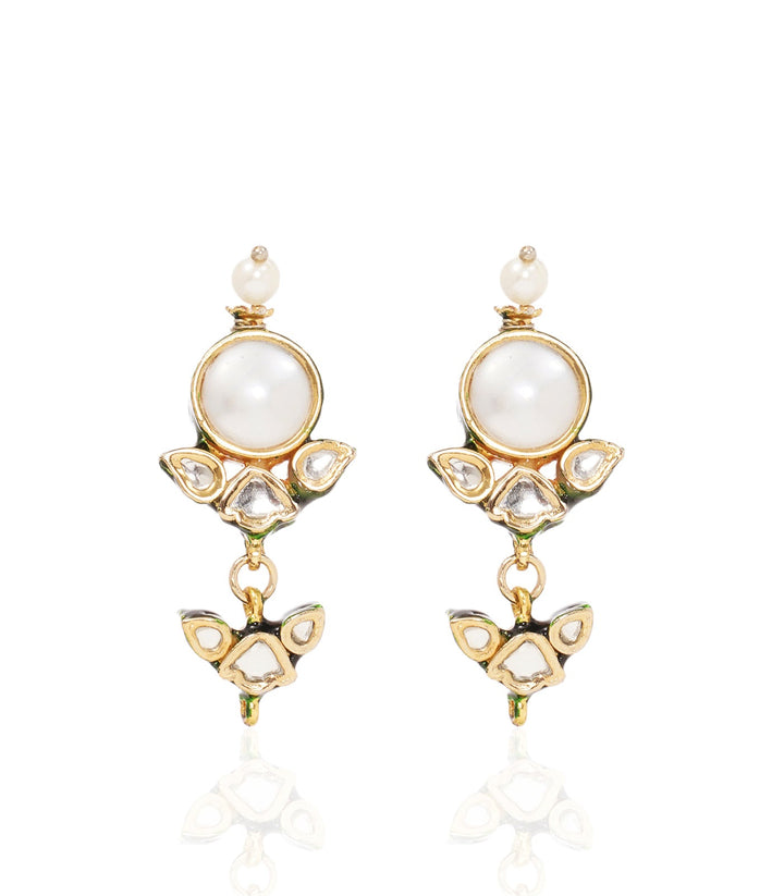 YUVINA WHITE& GREEN KUNDAN NECKLACE SET