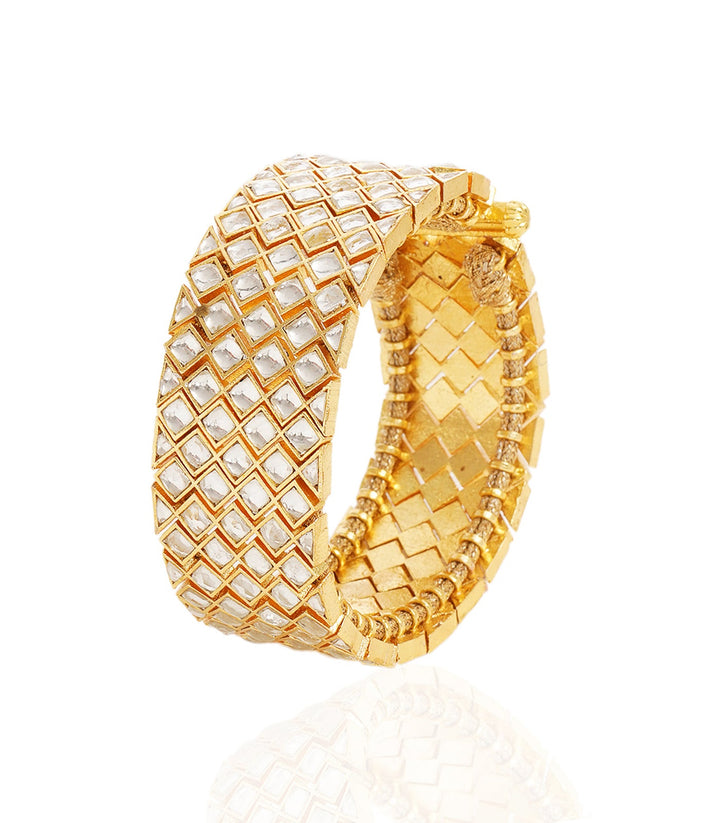 KOMAL WHITE KUNDAN BANGLES