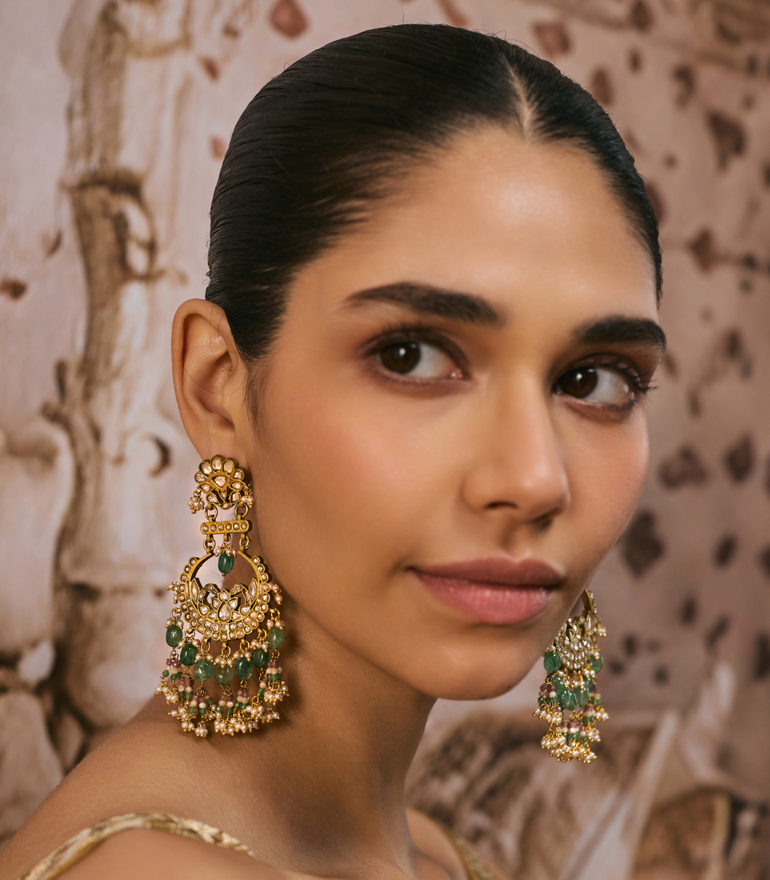 SAMIRA GREEN KUNDAN CHANDBALI