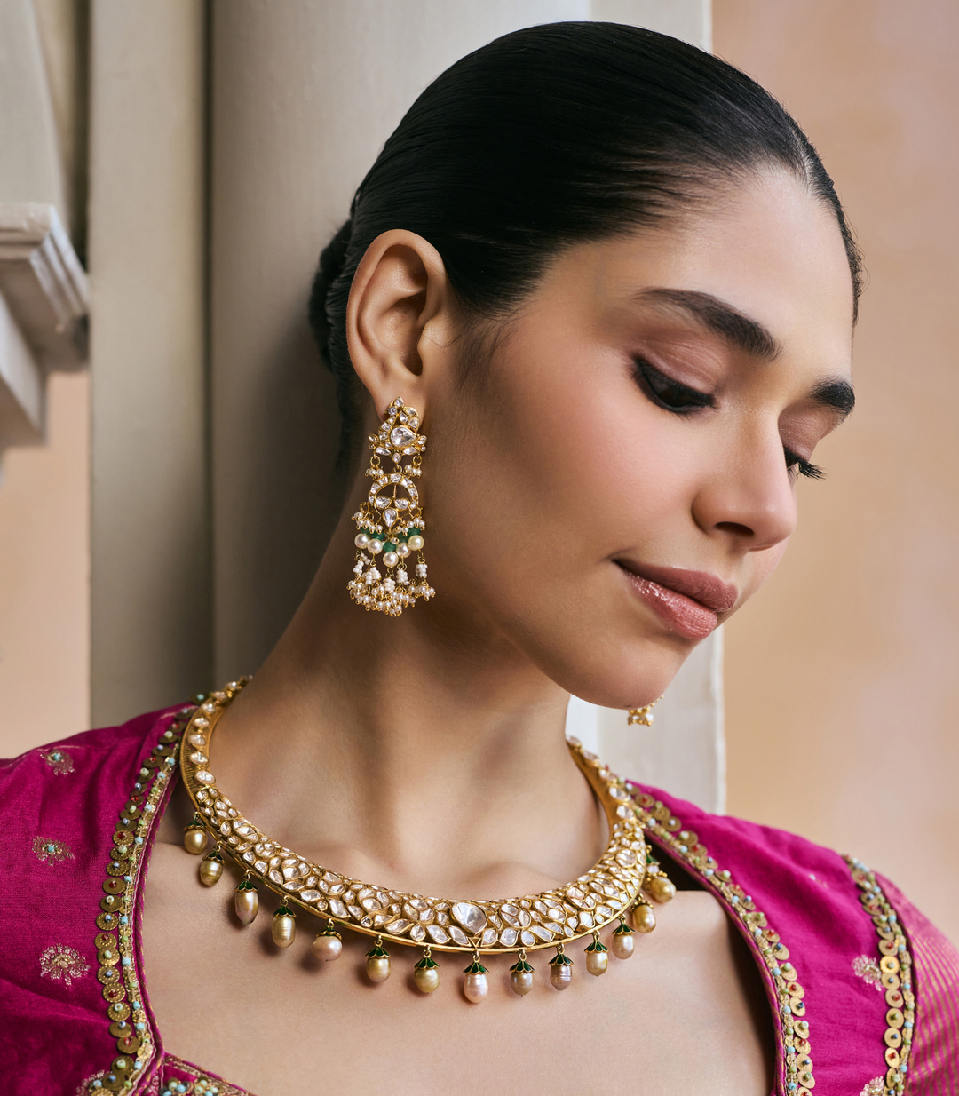 ANAMIKA GREEN MOISSANITE NECKLACE