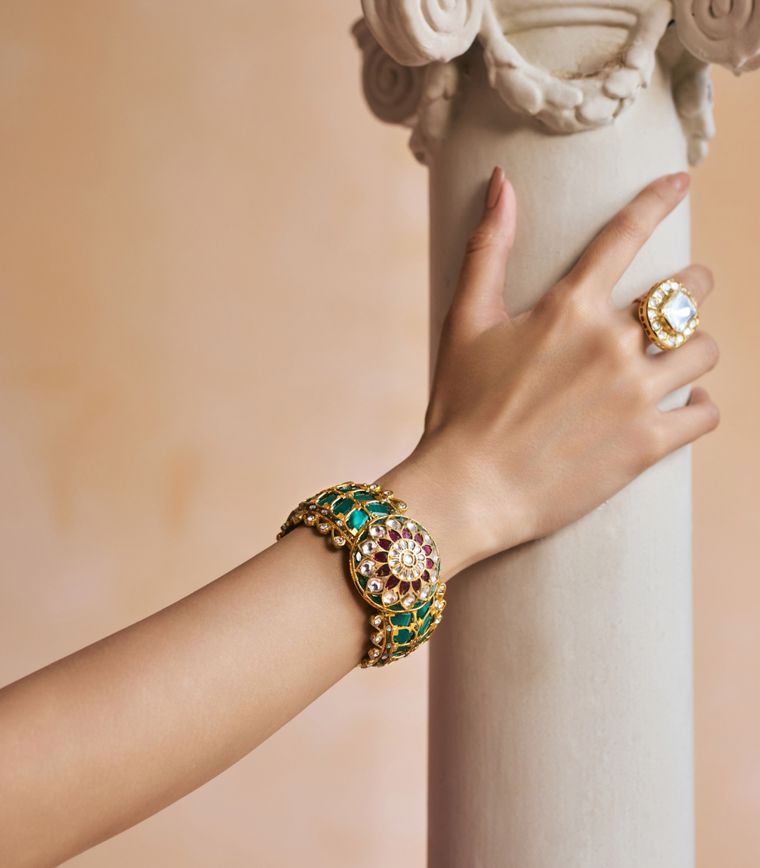 AASHIMA RED KUNDAN BANGLE