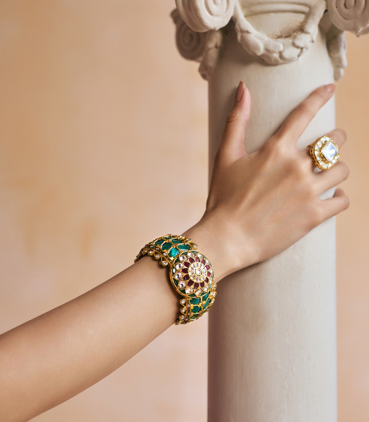 AASHIMA RED KUNDAN BANGLE