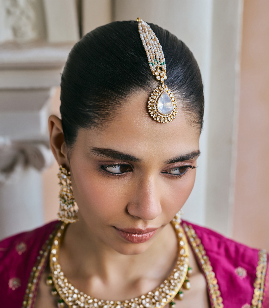 CHAHAK WHITE MOISSANITE TIKA
