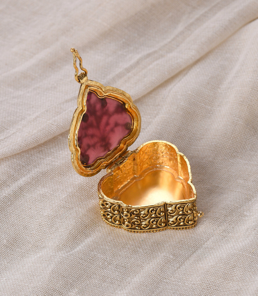 GOLD PLATED PINK KUNDAN SINDOOR BOX