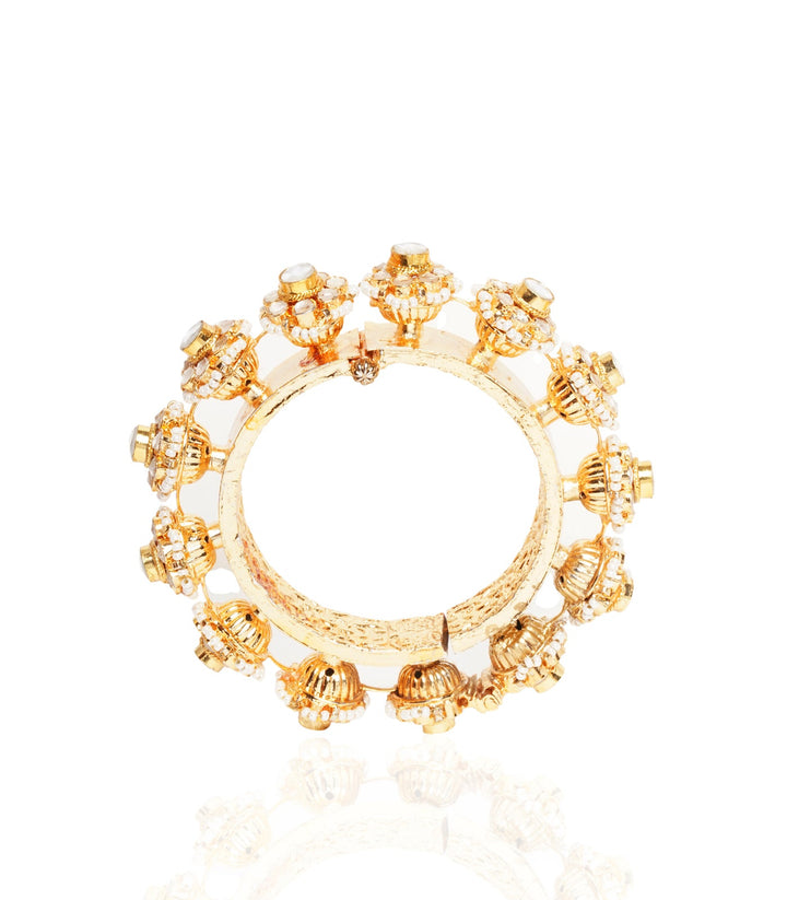 PREET GOLD PLATED KUNDAN FLOWER PACHELI BANGLE