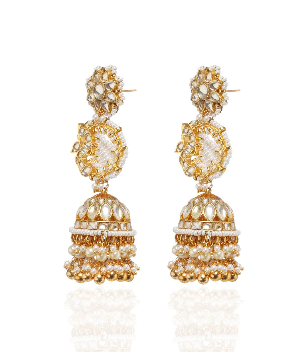 Kanika White & Gold Kundan Pendant Set