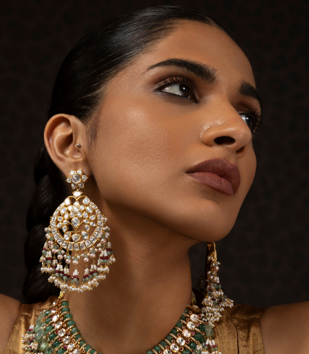 TAPASYA GREEN MOISSANITE  CHOKER