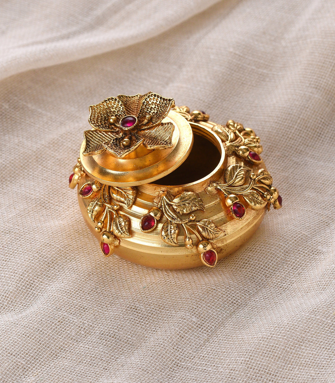 GOLD PLATED KALASH SINDOOR BOX