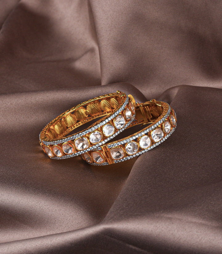 CHANDNI GOLD PLATED SINGLE LINE  MOISSANITE  BANGLES