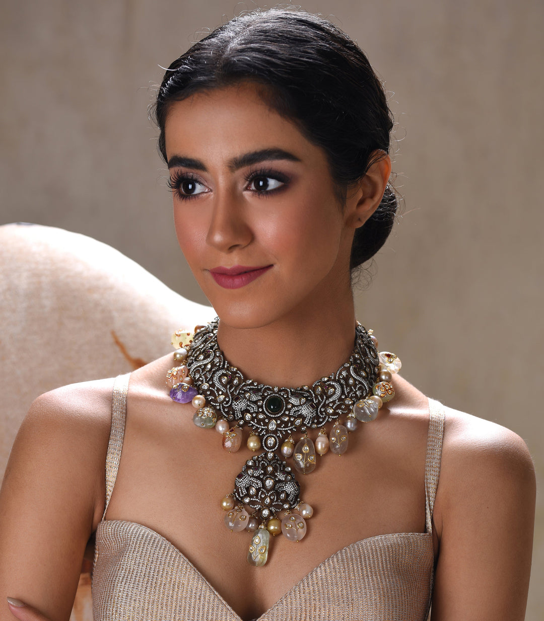 KANIKA ANTIQUE GREEN NECKLACE SET